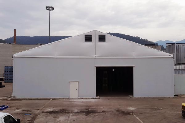 Bâtiments industriels préfabriqués en kit