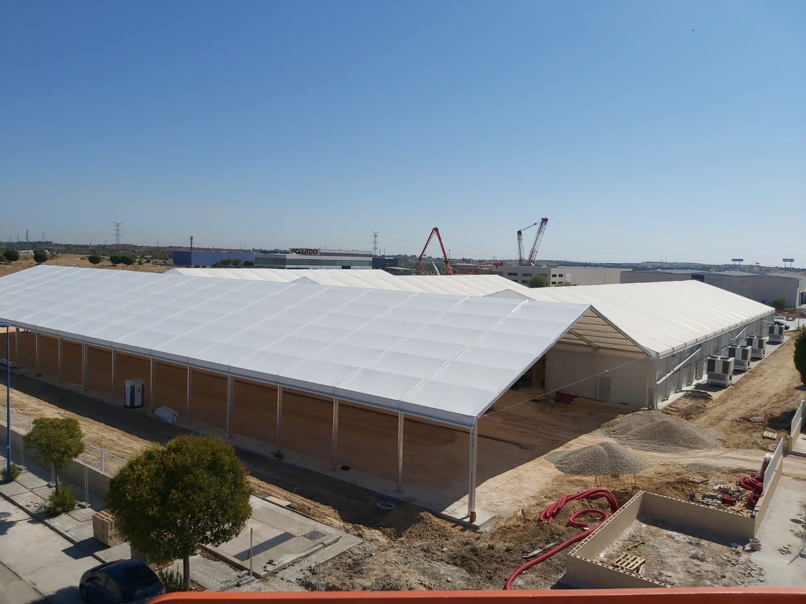 Entrepôt en aluminium pour la logistique interne