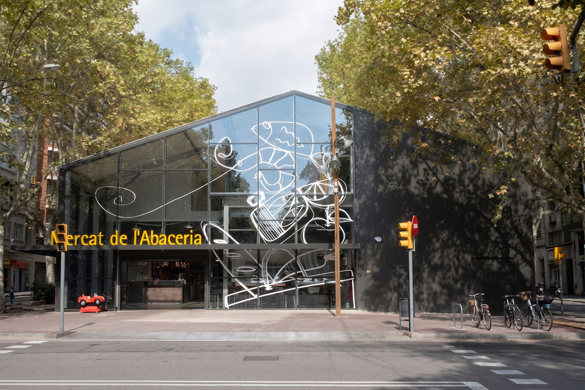 Marché de quartier construit avec une structure démontable VALL
