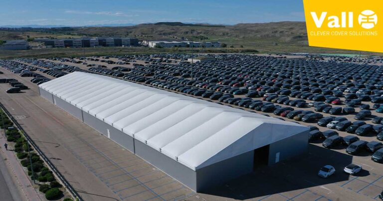 Hangars industriels démontables pour logistique voitures