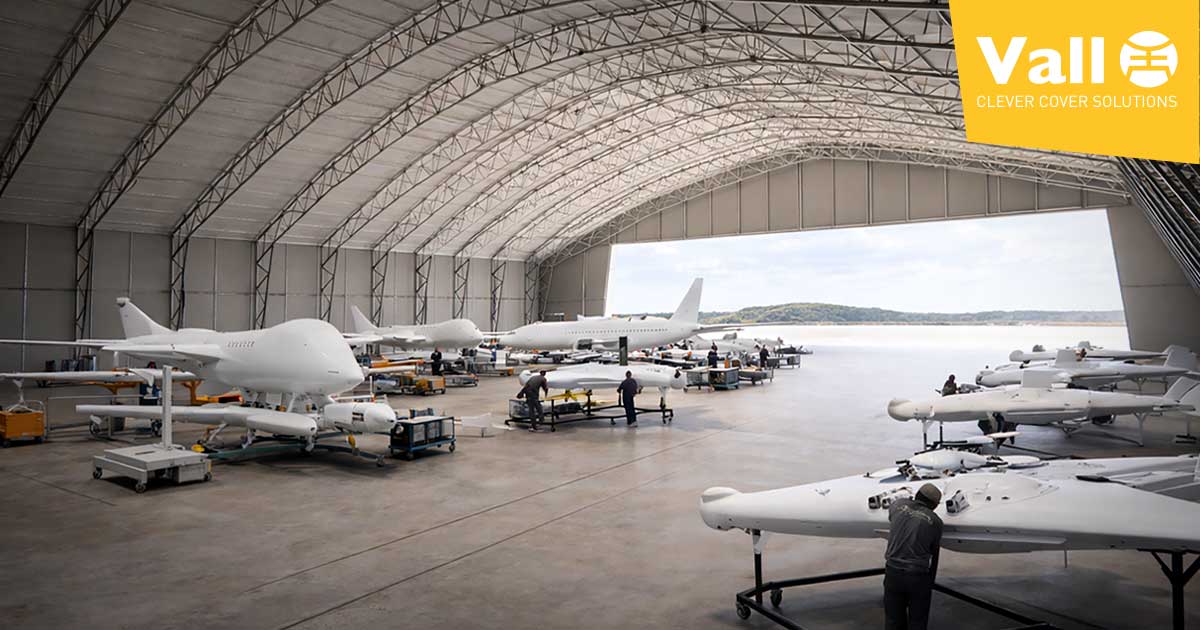 Hangars préfabriqués pour fabricants de drones